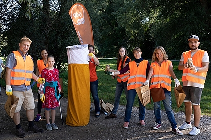 Gruppenfoto Clean up mit "Kippi"